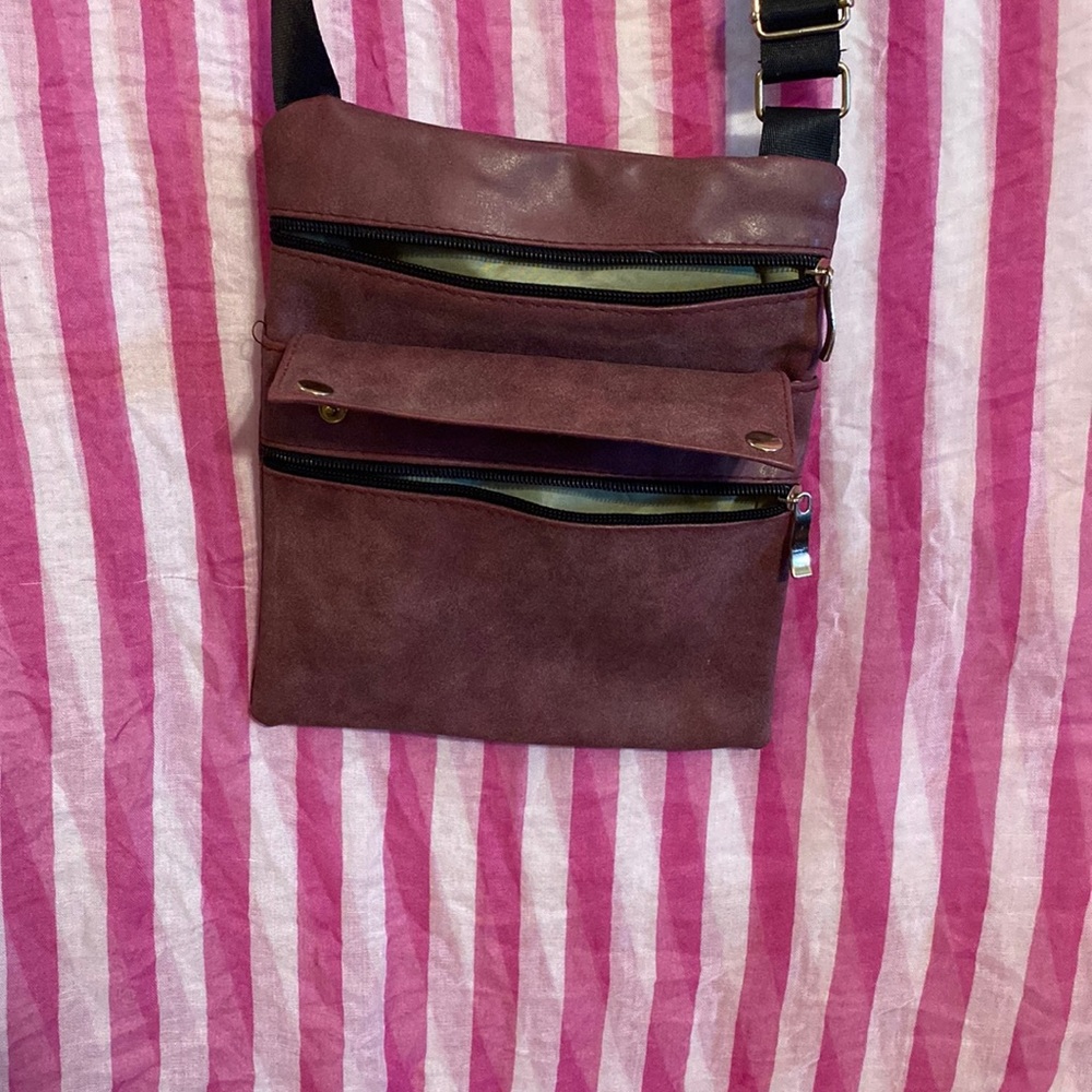 2/$20 Faux purple leather shoulder bag